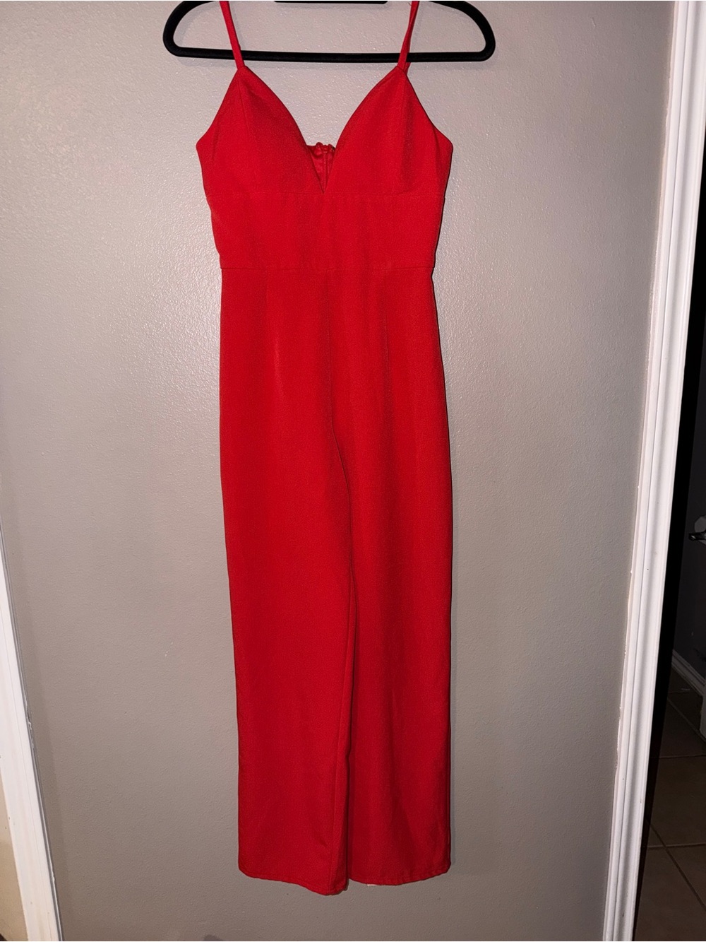 Laundry By Shelli Segal Red Spaghetti-Strap V-Neck Jumpsuit